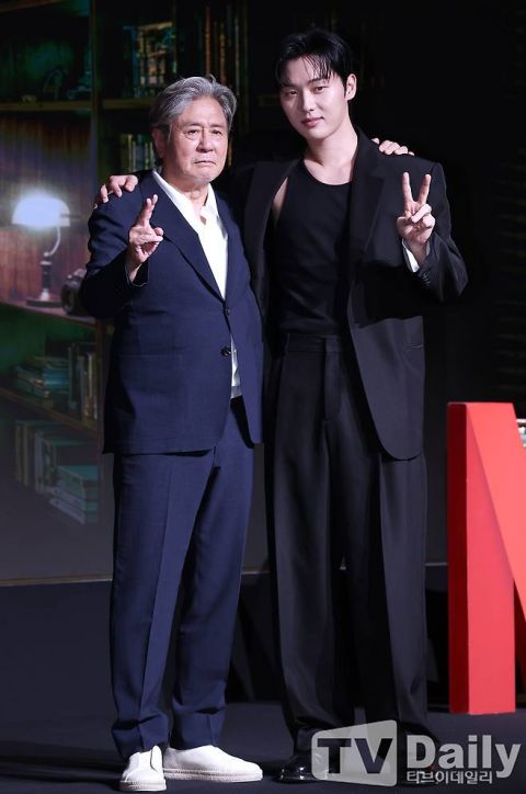 末行手记结局反转!文学教授为何深信工科生的故事?